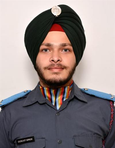 ਬਾਬਾ ਬੰਦਾ ਸਿੰਘ ਬਹਾਦਰ ਇੰਜੀਨੀਅਰਿੰਗ ਕਾਲਜ ਦੇ ਵਿਦਿਆਰਥੀ ਗੁਨਜੋਤ ਸਿੰਘ ਦੀ ਫ਼ੌਜ ਵਿੱਚ ਲੈਫਟੀਨੈਂਟ ਵਜੋਂ ਚੋਣ 