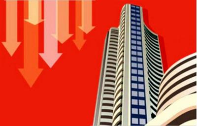 भारत-पाकिस्तान तनाव के कारण शेयर बाजारों में बिकवाली, सेंसेक्स 880 अंक गिरा