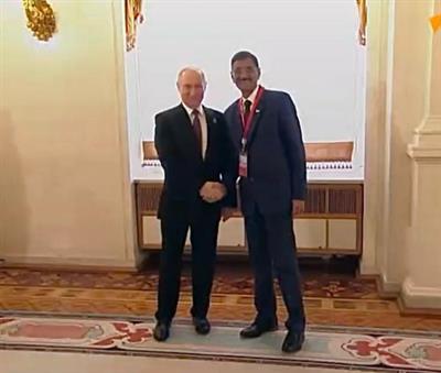 MoS Defence Sanjay Seth meets President Putin, thanks Russia for support in fight against terror