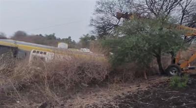 Three killed, 18 injured in bus-dumper collision in MP's Shajapur