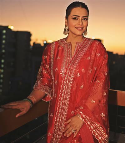 Shilpa Shirodkar calls her experience shooting for Jatadhara 'surreal'