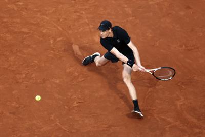 Italian Open: Sinner overcomes injured De Jong to advance in Rome