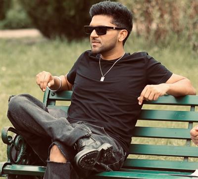 Guru Randhawa urges fellow Indians to stay together: 'Nation comes first'
