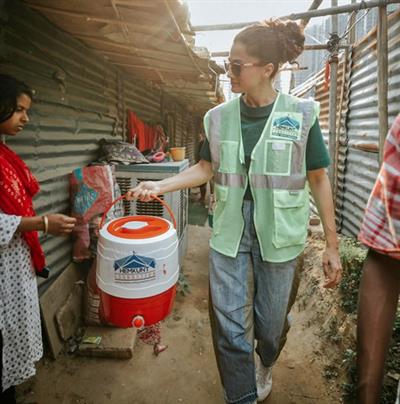 Taapsee donates insulated water coolers to help underprivileged beat the summer heat
