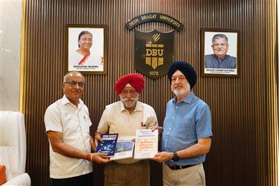 DBU Chancellor Dr. Zora Singh Launches Books Highlighting Scientific Thought and Sikh Heritage