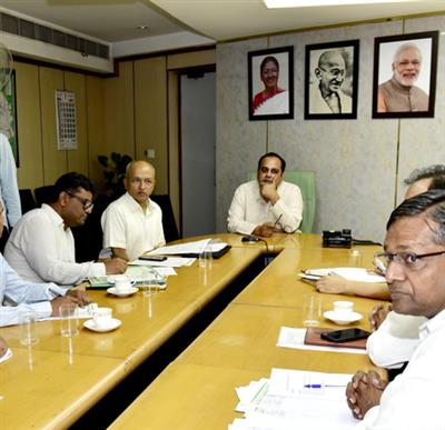 500 new e-buses to hit Delhi roads in 2 months: Minister