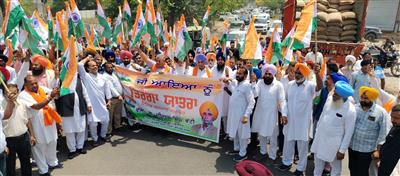 ਦੀਦਾਰ ਸਿੰਘ ਭੱਟੀ ਦੀ ਅਗਵਾਈ ਵਿੱਚ ਭਾਜਪਾ ਵਰਕਰਾਂ ਨੇ ਕੱਢੀ ਤਿਰੰਗਾ ਯਾਤਰਾ