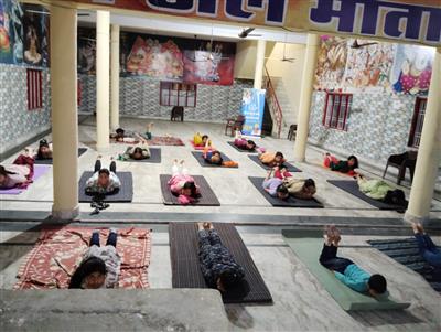 सीएम दी योगशाला नशे और बिमारियों के विरुद्ध एक जंग पठानकोट :- सरदार हरदीप सिंह एडीसी 