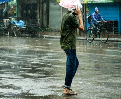 IMD ने 27 मई तक गुजरात में हल्की से भारी बारिश की भविष्यवाणी की