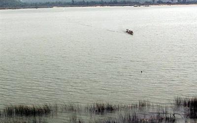 गोदावरी नदी से आंध्र प्रदेश के तीन युवकों के शव बरामद, 5 अन्य की तलाश जारी
