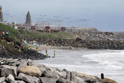 तमिलनाडु में प्रतिकूल मौसम की स्थिति के बीच मछुआरों को किनारे पर ही रहने की सलाह दी गई