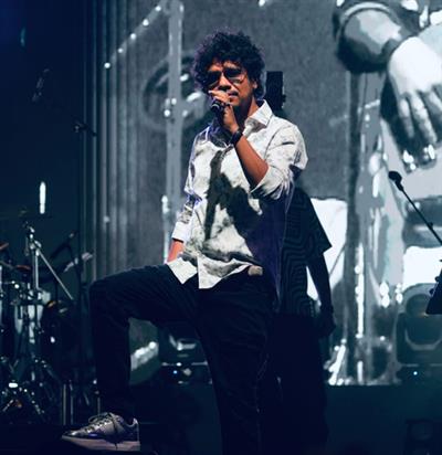 Papon performs unreleased song from ‘Metro In Dino’, talks about his collaboration with Pritam