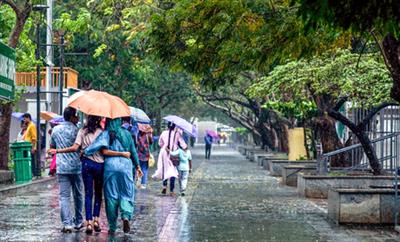 केरल में मानसून की बारिश से जनजीवन प्रभावित