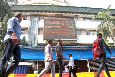 प्रमुख जीडीपी आंकड़ों से पहले शेयर बाजार में गिरावट