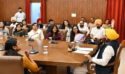 मुख्यमंत्री ने नव-चयनित 26 यू पी एस सी अधिकारियों को देशभर में पंजाब की समृद्ध संस्कृति और विरासत के दूत बनने के लिए प्रेरित किया