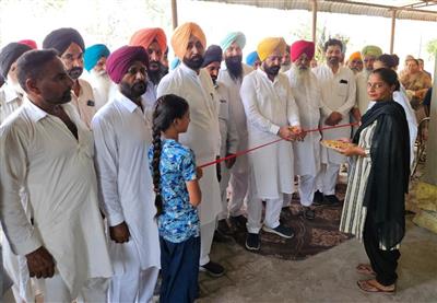 ਵਿਧਾਇਕ ਲਖਬੀਰ ਸਿੰਘ ਰਾਏ ਨੇ ਪਿੰਡ ਸਿੱਧਵਾਂ ਵਿਖੇ ਵਿਕਾਸ ਕਾਰਜਾਂ ਦਾ ਰੱਖਿਆ ਨੀਹ ਪੱਥਰ 