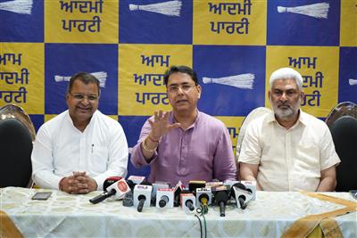 बसे पहले मैं करूंगा डोप टेस्ट और संपत्ति का खुलासा” – अमन अरोड़ा ने स्वीकारा सुनील जाखड़ का चैलेंज, बोले: “दिन, तारीख और जगह तय करो, मैं तैयार हूं