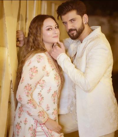 Zaheer Iqbal calls wife Sonakshi Sinha a ‘thief’
