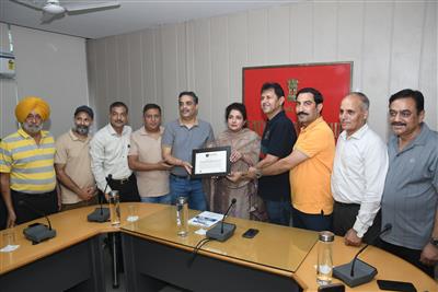 नशे के खिलाफ ऐतिहासिक मैराथन ने श्री फतेहगढ़ साहिब में पहला राष्ट्रीय रिकॉर्ड स्थापित किया