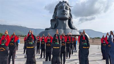 Isha Foundation offers free Yoga sessions to over 10,000 defence personnel