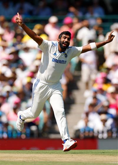 If Bumrah was fit to play then surely you need to pick the best bowler in the world, says Finch