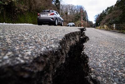 Residents evacuate quake-hit island village of Toshima in Japan