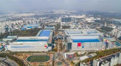 Samsung estimates 56 pc drop in Q2 operating profit on chip slump, US trade policies