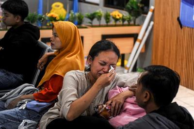 Death toll from passenger ship sinking in Indonesia rises to 10