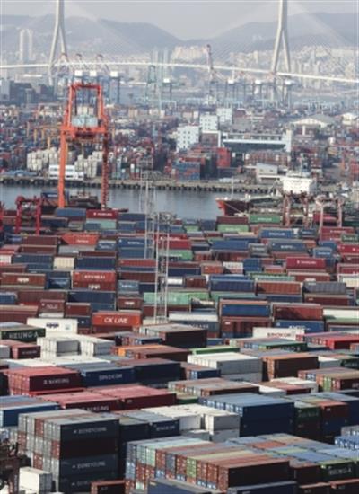 South Korean economy in doldrums amid weak domestic demand, US tariff uncertainty