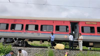 महिमा-गोसाईं एक्सप्रेस का एक डिब्बा संबलपुर के पास पटरी से उतरा, कोई हताहत नहीं
