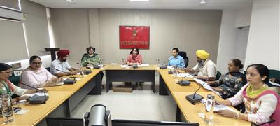 ਪ੍ਰਾਈਵੇਟ ਨਸ਼ਾ ਛੁਡਾਊ ਕੇਂਦਰਾਂ ਵੱਲੋਂ ਨਸ਼ੇ ਛੱਡਣ ਲਈ ਦਿੱਤੀਆਂ ਜਾ ਰਹੀਆਂ ਦਵਾਈਆਂ ਸਬੰਧੀ ਜਾਂਚ ਕਰਕੇ ਭੇਜੀ ਜਾਵੇ ਰਿਪੋਰਟ: ਡਾ. ਸੋਨਾ ਥਿੰਦ