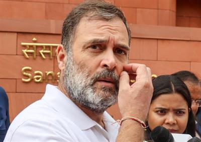 Supreme Court extends relief for Rahul Gandhi in Veer Savarkar defamation case