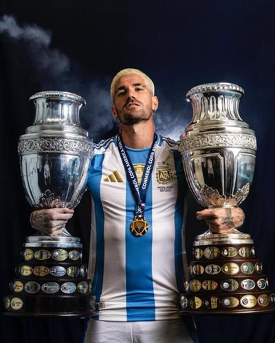 De Paul reunites with Lionel Messi at Inter Miami