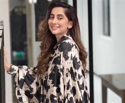 जब अनुषा दांडेकर सुनील शेट्टी और जैकी श्रॉफ के बचपन के किस्से सुनकर रो पड़ीं