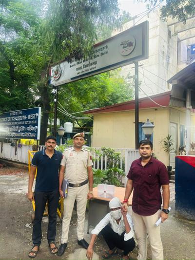 Delhi Police bust gambling racket, arrest history-sheeter with illegal firearm