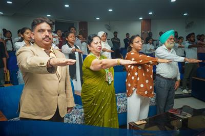 Desh Bhagat University Holds Anti-Ragging Mass Pledge Ceremony