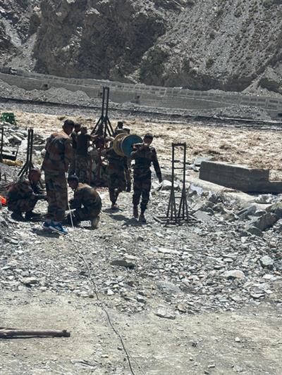 हिमाचल में बादल फटने और अचानक बाढ़ से आठ पुल क्षतिग्रस्त, कई सड़कें अवरुद्ध