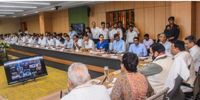 एक नया और बेहतर हरियाणा बनाने के लिए मिलकर काम करें: सीएम सैनी ने अधिकारियों से कहा