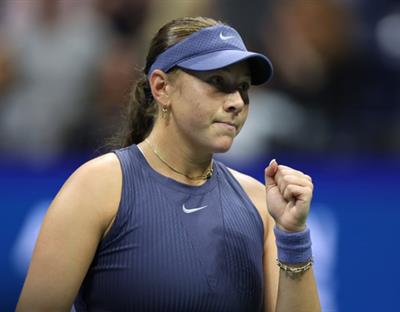US Open: Anisimova sets Swiatek showdown in QF; Osaka stuns Gauff