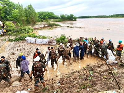 Punjab floods: 5,500 civilians, 300 paramilitary personnel rescued by Army