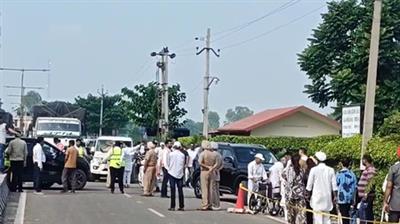 राधा स्वामी डेरा ब्यास प्रमुख ने पंजाब के जालंधर में बाढ़ राहत कार्यों का नेतृत्व किया
