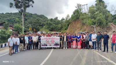 Manipur govt urges Naga apex body to lift ‘Trade Embargo’