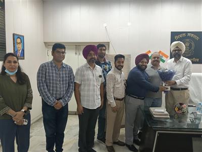 ਡਾਕਟਰਾਂ ਦੀ ਜਥੇਬੰਦੀ ਪੀਸੀਐਮਐਸਏ ਨੇ ਸਿਵਲ ਸਰਜਨ ਡਾ. ਅਰਵਿੰਦ ਪਾਲ ਸਿੰਘ ਦਾ ਕੀਤਾ ਸਵਾਗਤ 
