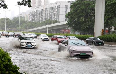 Typhoon leaves 14 dead, 18 injured in Taiwan