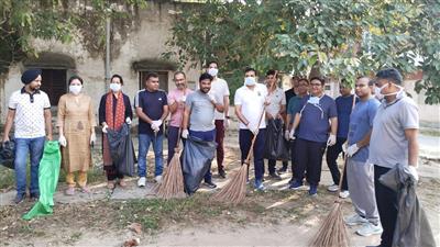  Extensive Shramdaan Conducted at Ambala Division Offices and Railway Stations 