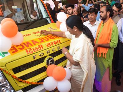 Delhi CM launches 11 CATS ambulances, organ donation portal