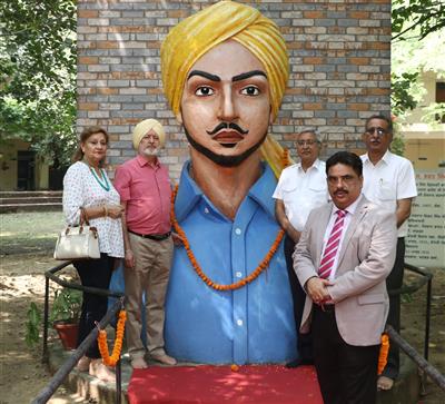 Desh Bhagat University organizes event in memory of Shaheed Bhagat Singh