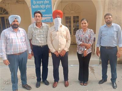 ਭ੍ਰਿਸ਼ਟਾਚਾਰ ਵਿਰੁੱਧ ਵਿਜੀਲੈਂਸ ਬਿਊਰੋ ਦੀ ਮੁਹਿੰਮ: 4000 ਰੁਪਏ ਰਿਸ਼ਵਤ ਲੈਂਦਾ ਸਿੱਖਿਆ ਵਿਭਾਗ ਦਾ ਜੇ.ਈ. ਕਾਬੂ 