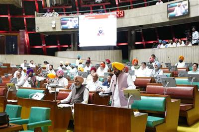 CM ANNOUNCES TO GIVE RS 7200 PER ACRE TO FARMERS UNDER JISDA KHET, USDI RET SCHEME FOR DESILTING IN THEIR FARMS
