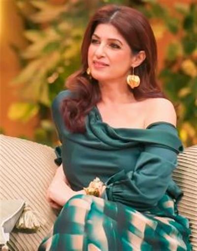 Twinkle Khanna reveals her voice in 